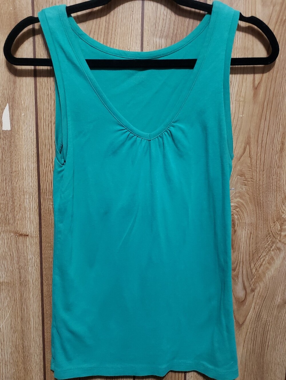 Cherokee Sm V-neck Knit Tank Top Green Minimalist Bohemian Vibrant